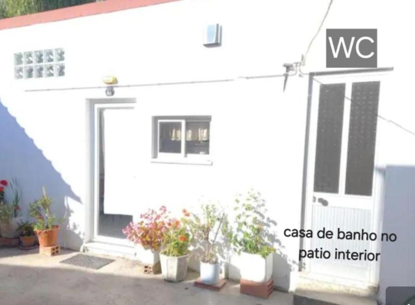 Anexo Na Quintinha Apartment Caldas Da Rainha Luaran gambar